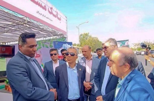 قرارداد ساخت بیش از ۱۰هزار خانه در هرمزگان بسته شد
