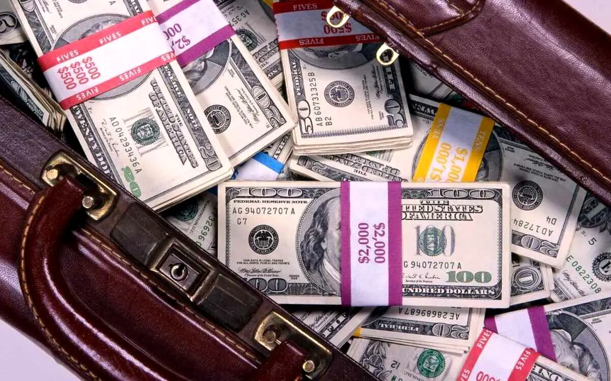 پیش بینی قیمت دلار ۱۸ شهریور ۱۴۰۳