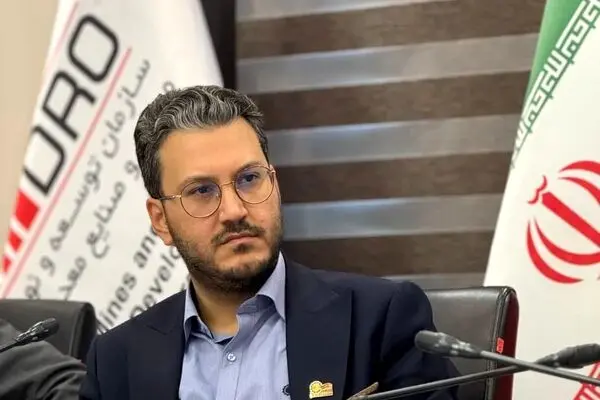 معاون رئیس‌جمهور: راه‌اندازی سامانه پایش برخط کیفیت هوا در منطقه ویژه لامرد، مصداق اجرای تعهدات قانون هوای پاک است/مدیرعامل منطقه ویژه لامرد: بیش از ۸ هزار میلیارد ریال پروژه کلان زیرساختی در دهه فجر به بهره‌برداری می‌رسد
