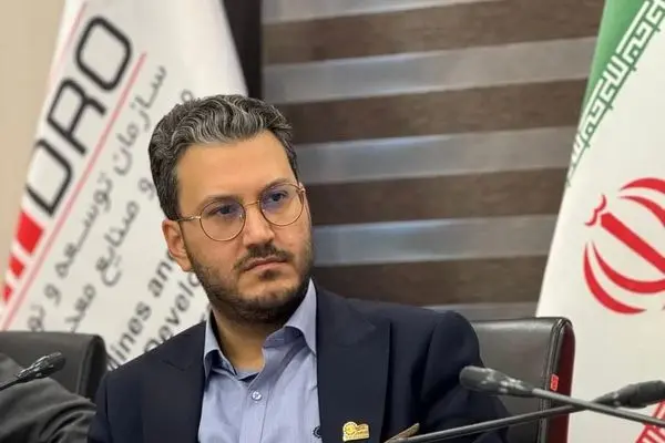 معاون رئیس‌جمهور: راه‌اندازی سامانه پایش برخط کیفیت هوا در منطقه ویژه لامرد، مصداق اجرای تعهدات قانون هوای پاک است/مدیرعامل منطقه ویژه لامرد: بیش از ۸ هزار میلیارد ریال پروژه کلان زیرساختی در دهه فجر به بهره‌برداری می‌رسد
