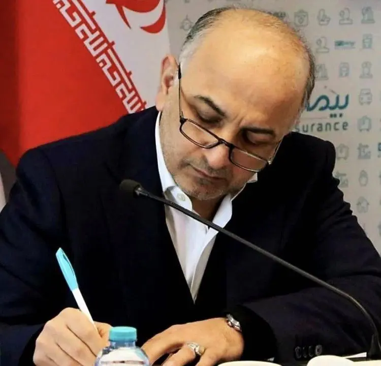 پیام مدیرعامل بیمه دی در پی انتخاب آیت الله سید مجتبی خامنه ای حفظه الله به عنوان رهبر انقلاب
