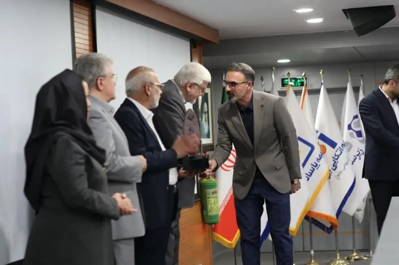 پتروشیمی شهید تندگویان، برنده تندیس بلورین سطح یک جایزه مدیریت دانشی شد
