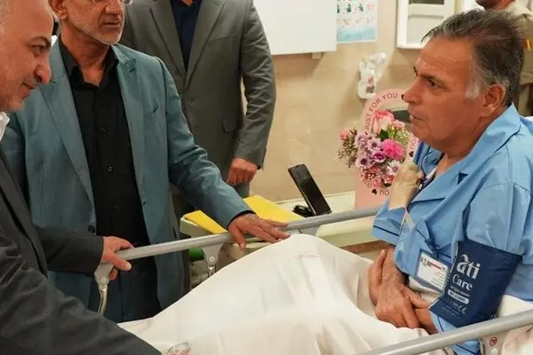  با افزایش کیفیت خدمات به ایثارگران حمایت بیمه دی از بیمارستان ها افزایش می‌یابد
