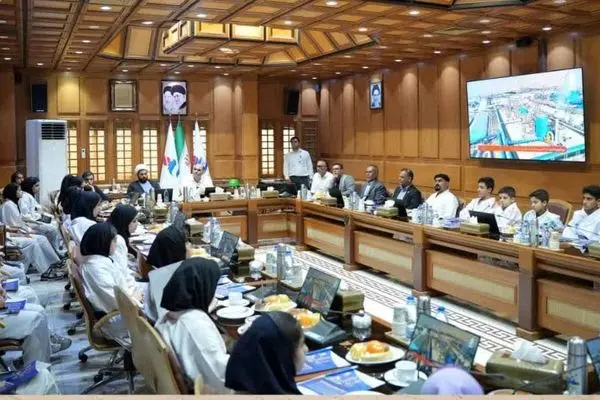 پتروشیمی پردیس میزبان ورزشکاران نوجوان عسلویه در قالب اردوی «راهیان پیشرفت»