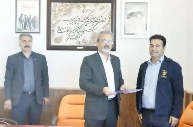 افتتاح اولین نیروگاه خورشیدی در استان چهارمحال و بختیاری توسط بانک مسکن/ قدردانی مدیر عامل شرکت توزیع نیروی برق استان چهارمحال و بختیاری از بانک مسکن

