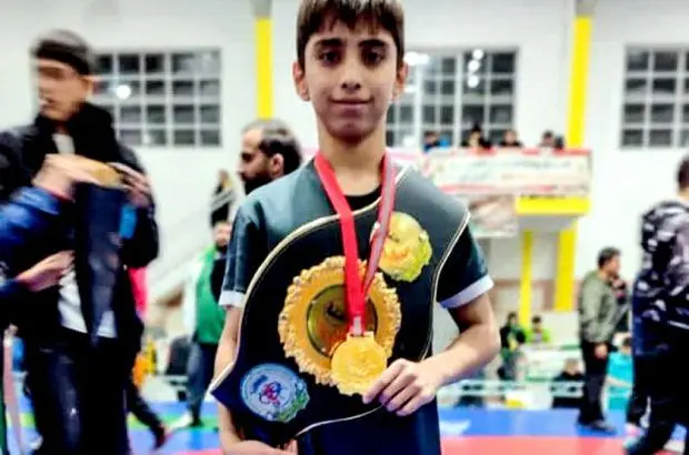 کسب مقام قهرمانی کشتی گیر اروندی در جام بین المللی آینده سازان
