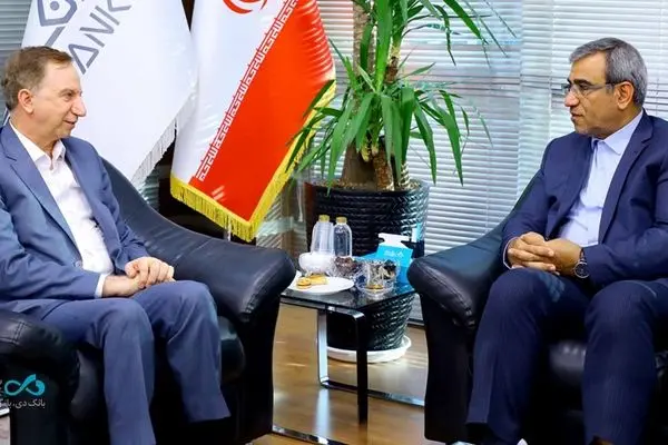 دیدار استاندار خراسان رضوی با مدیرعامل بانک دی