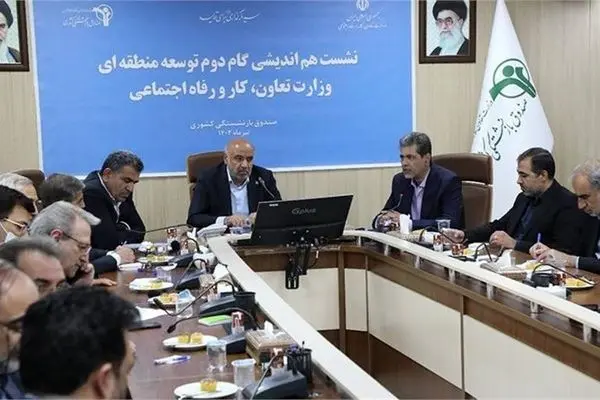 ضرورت تقویت بنادر خشک و انتقال بار به داخل سرزمین برای کاهش هزینه‌های ترخیص و رونق مناطق کمتر توسعه‌یافته
