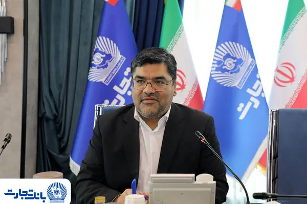 بررسی فرایند احداث نیروگاه خورشیدی۵۰۰ مگاواتی با مشارکت بانک‌های کشور به میزبانی بانک تجارت
