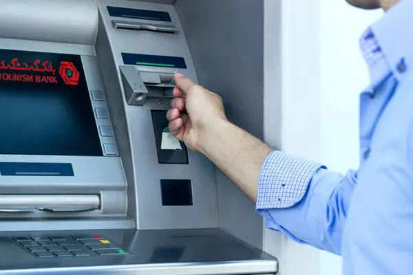 شرایط تمدید خودکار کارت های بانکی اعلام شد
