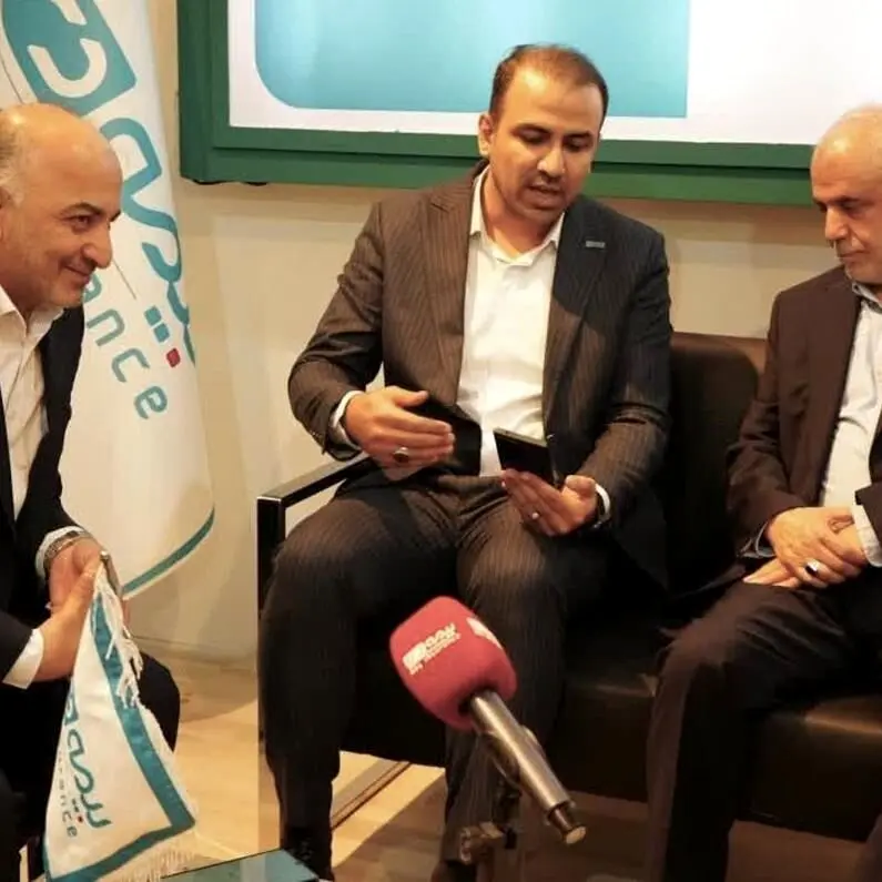 بازدید معاون رییس جمهور از غرفه بیمه دی/ اپلیکیشن «دی‌دار» برای عموم فراگیرتر شود
