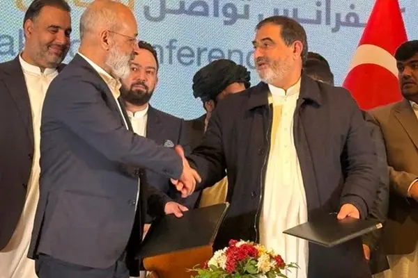 اتاق ایران و اتاق تجارت افغانستان تفاهم‌نامه همکاری امضا کردند | اجرای ۱۰۰ میلیون دلار پروژه سرمایه‌گذاری در افغانستان توسط فدراسیون انرژی