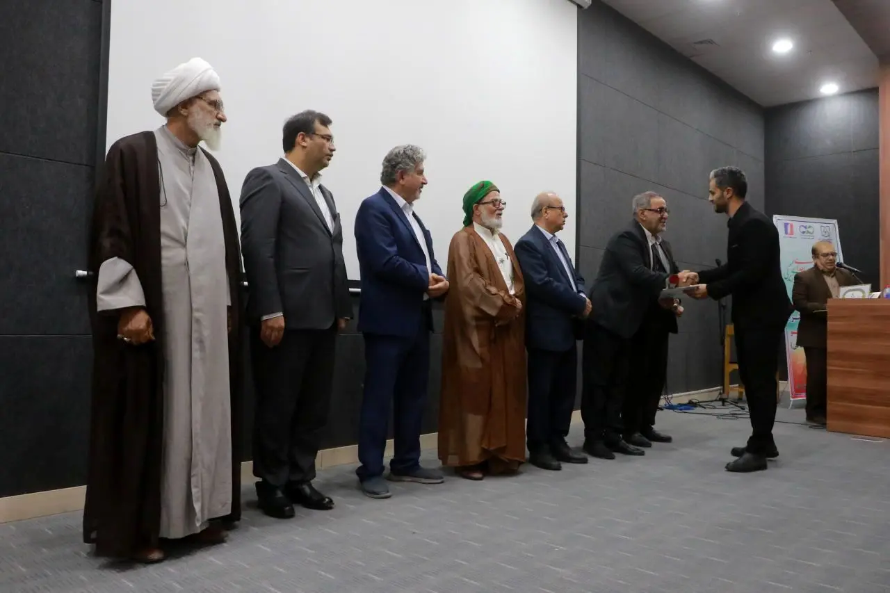 مراسم تجلیل از خانواده‌های اهدا کننده عضو جنوب غرب خوزستان برگزار شد
