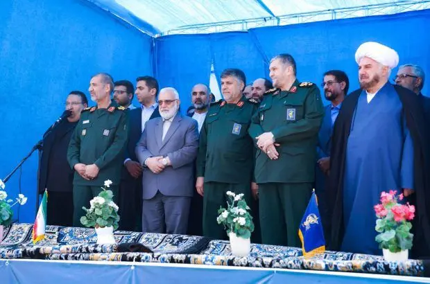 آئین اهداء ۲۰ هزار سری جهیزیه در مشهد مقدس برگزار شد
