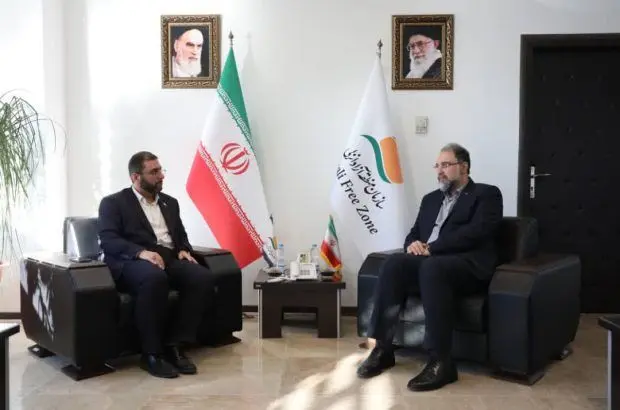 توسعه اقتصاد دریا محور در قالب بهره برداری از ظرفیت های ترانزیتی و ایجاد مجموعه های کشتی سازی
