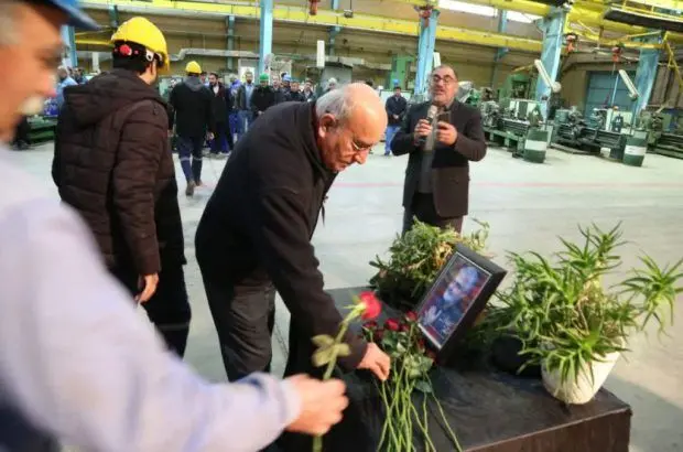آیین گرامیداشت پنجمین سالگرد شهادت سردار حاج قاسم سلیمانی در مجتمع پتروشیمی خراسان برگزار شد
