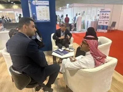 استقبال از غرفه پتروشیمی شازند در نمایشگاه بین المللی عمان پلاست

