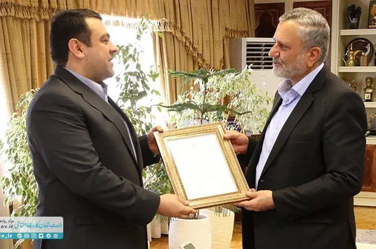 تقدیر وزیر تعاون،کار و رفاه اجتماعی از عملکرد مدیر عامل بانک ملی ایران
