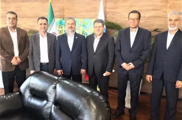 همه همکاران بیمه ایران ایثارگر هستند
