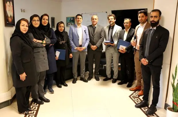 تقدیر از نمایندگان برتر فروش بیمه‌های زندگی در جشنواره پاییزه بیمه دانا
