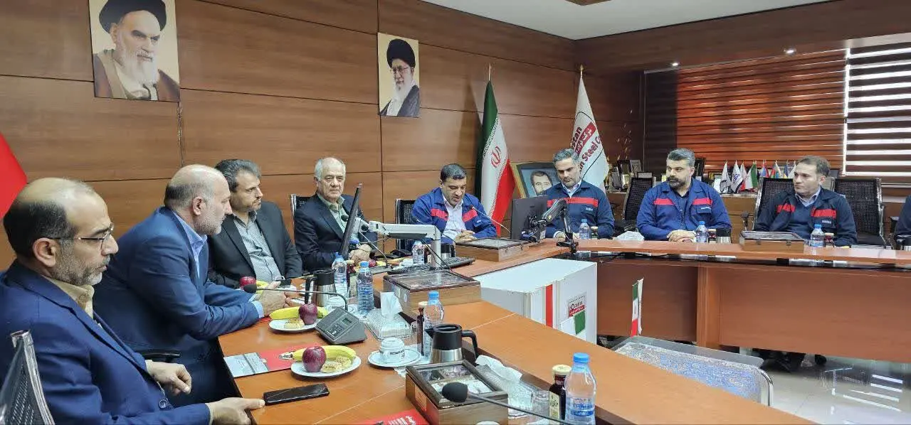شرکت فولاد اکسین خوزستان نمونه‌ای از تلاش و خودباوری در صنعت کشور است / فولاد اکسین یکی از نمادهای جهش تولید در کشور است

