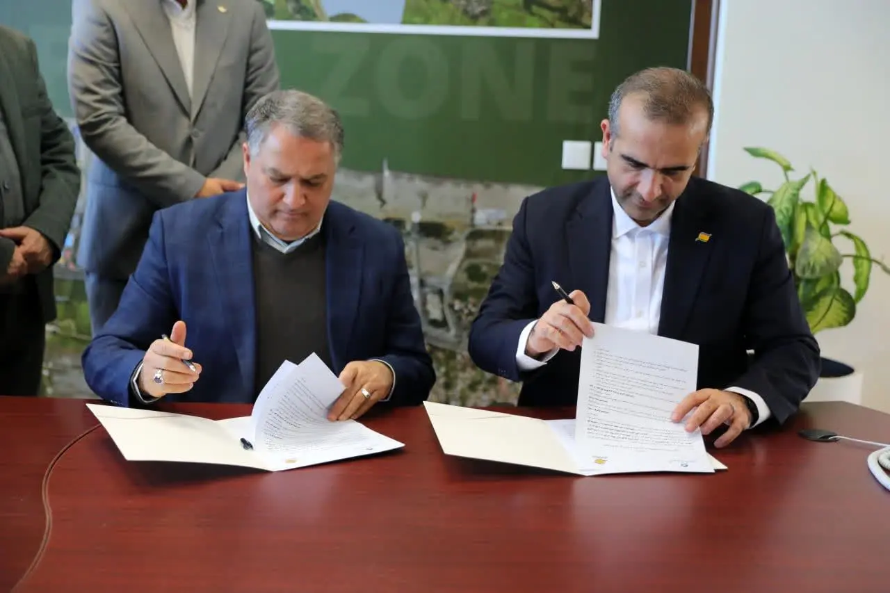 فراهم نمودن امکان تحقق راهبردهای گردشگری منطقه آزاد انزلی
