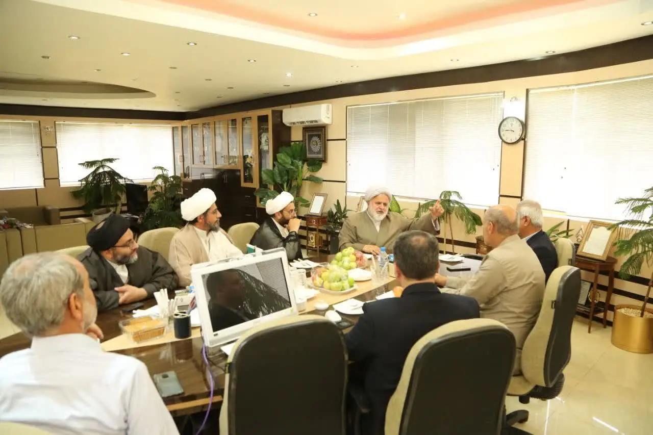 بازدید مشاور فرهنگی معاون وزیر نفت از پتروشیمی خراسان و تقدیر از فعالیت‌های فرهنگی
