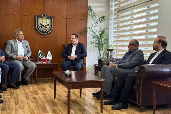 پیوند تجار ایران و پاکستان با محوریت مناطق آزاد
